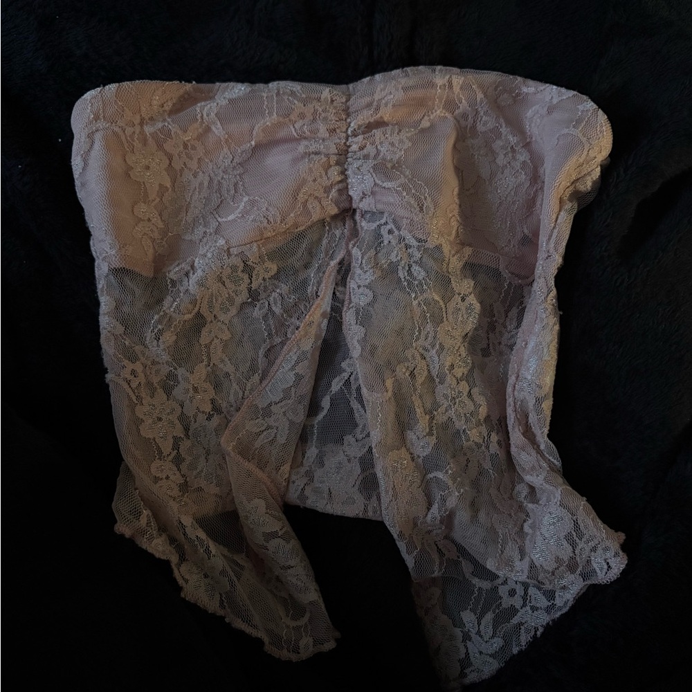Edikted Lace Strapless Bandeau - Light Mauve